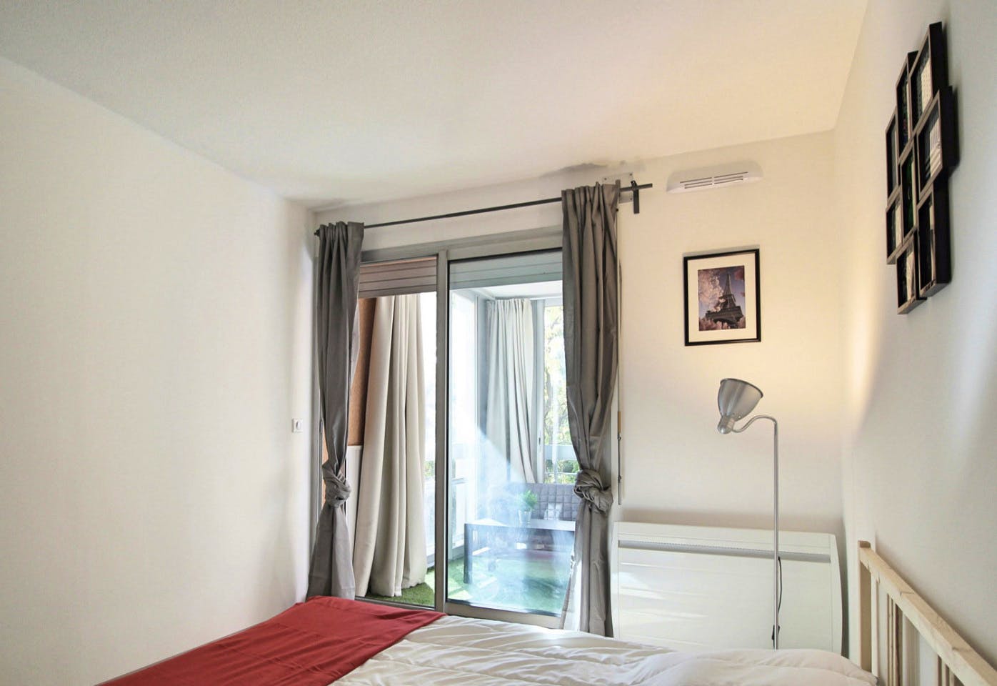 Large Bedroom With Veranda - 20m² - MA14 - Superb apartment ideally located in Marseille Home - Gallery - 6