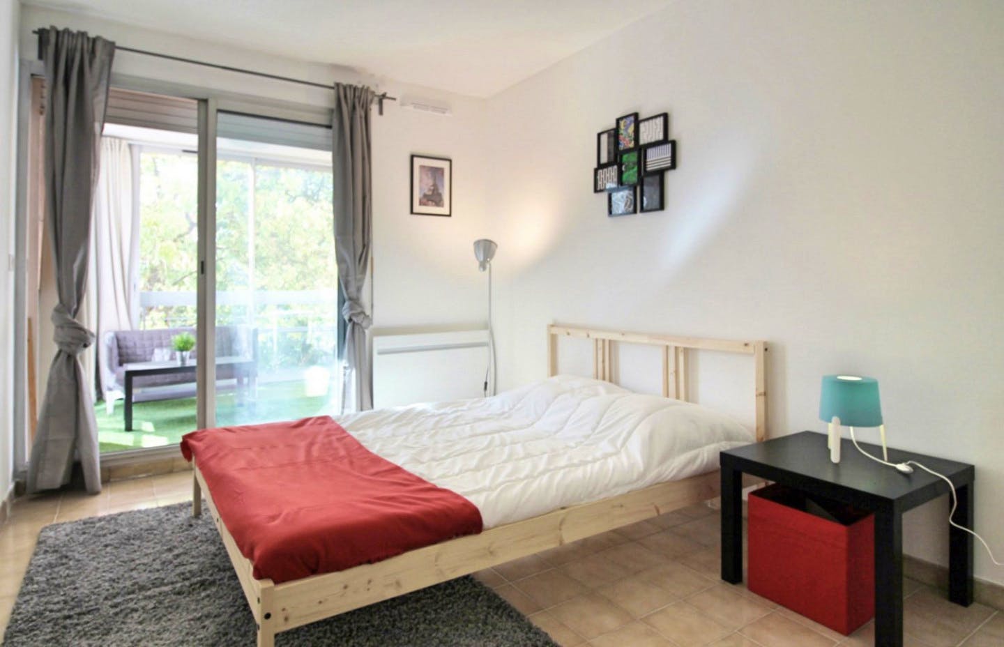 Large Bedroom With Veranda - 20m² - MA14 - Superb apartment ideally located in Marseille Home - Gallery - 5