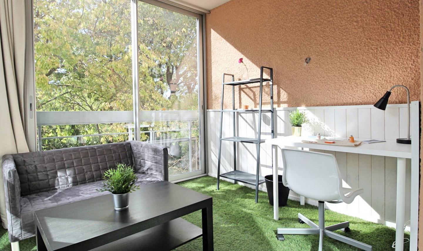 Large Bedroom With Veranda - 20m² - MA14 - Superb apartment ideally located in Marseille Home - Gallery - 15