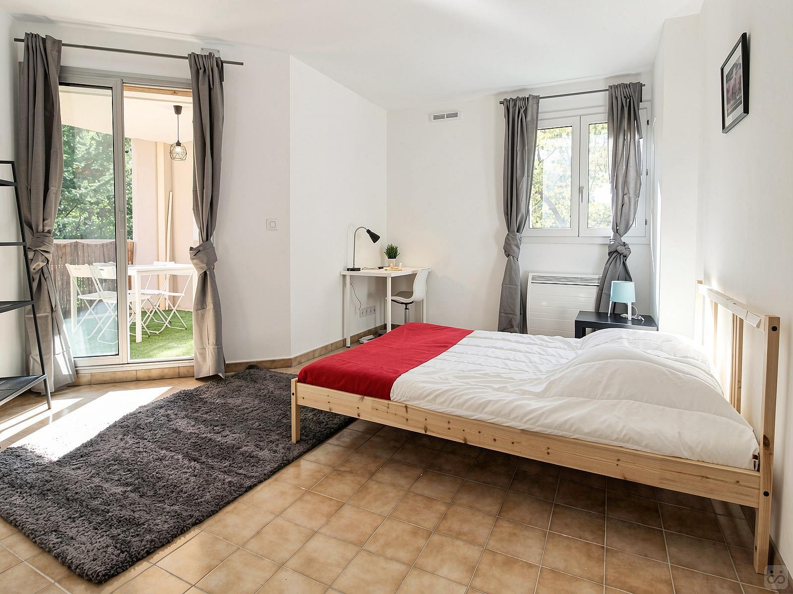 Spacious And Comfortable Room - 17m² - MA15 - Superb apartment ideally located in Marseille Home - Gallery - 19