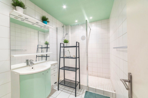 Upsal Home II - Gallery - 32