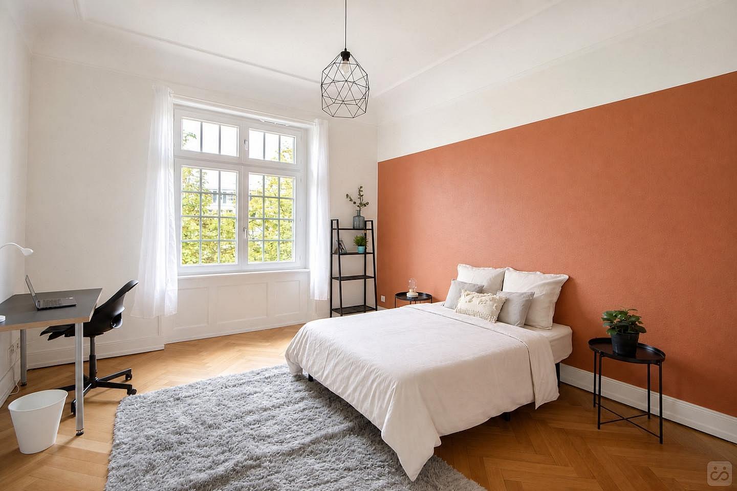 Large Bright Room - 22m² - ST45 - 4