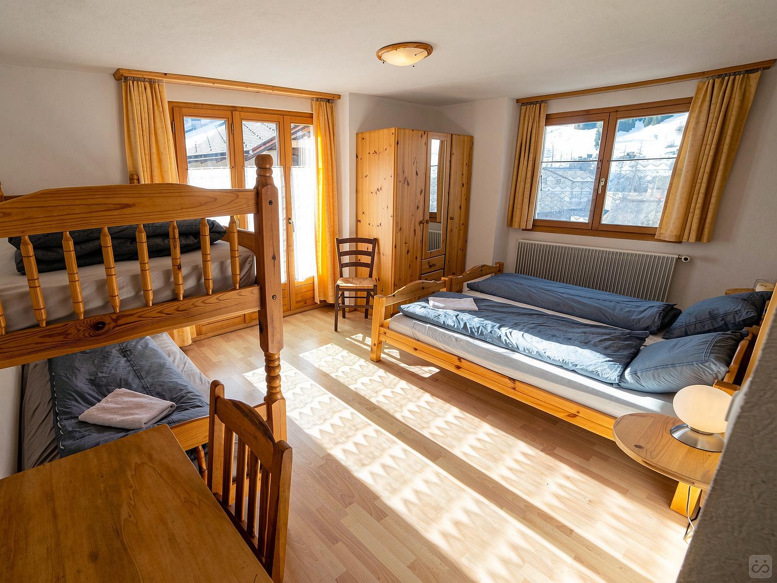 4-Bed Mixed Room W/ Private Bathroom - 1