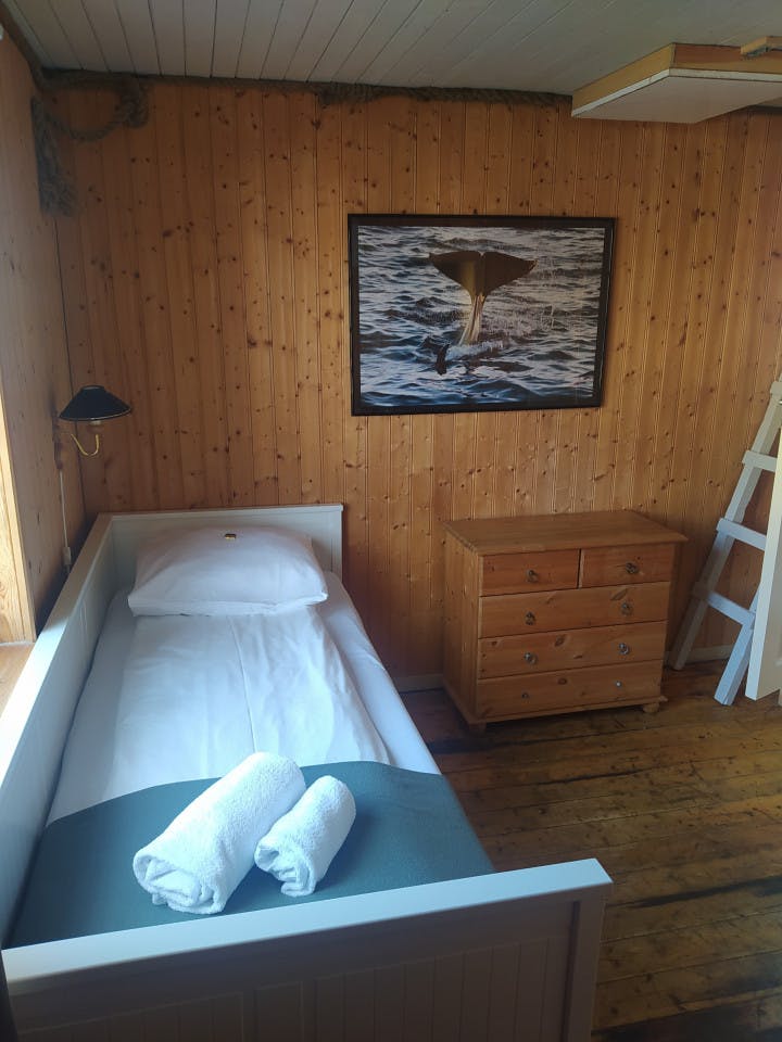  Fishermen Style Room  -  Traditional Lovely House w/ Coworking + Outdoor Areas + Outstanding Views  - Gallery -  18