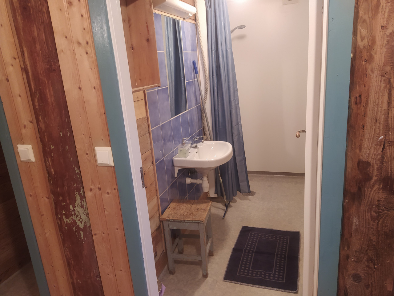  Fishermen Style Private Room  -  Traditional Lovely House w/ Coworking + Outdoor Areas + Outstanding Views  - Gallery -  20
