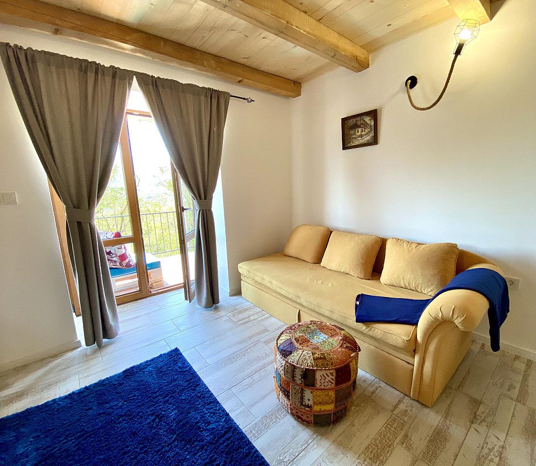 Njegos Room - 30