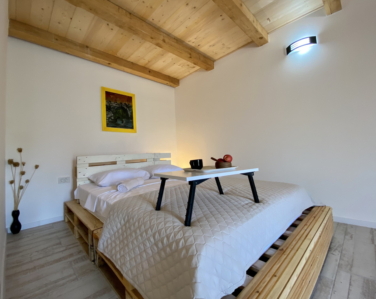 Njegos Room - 7