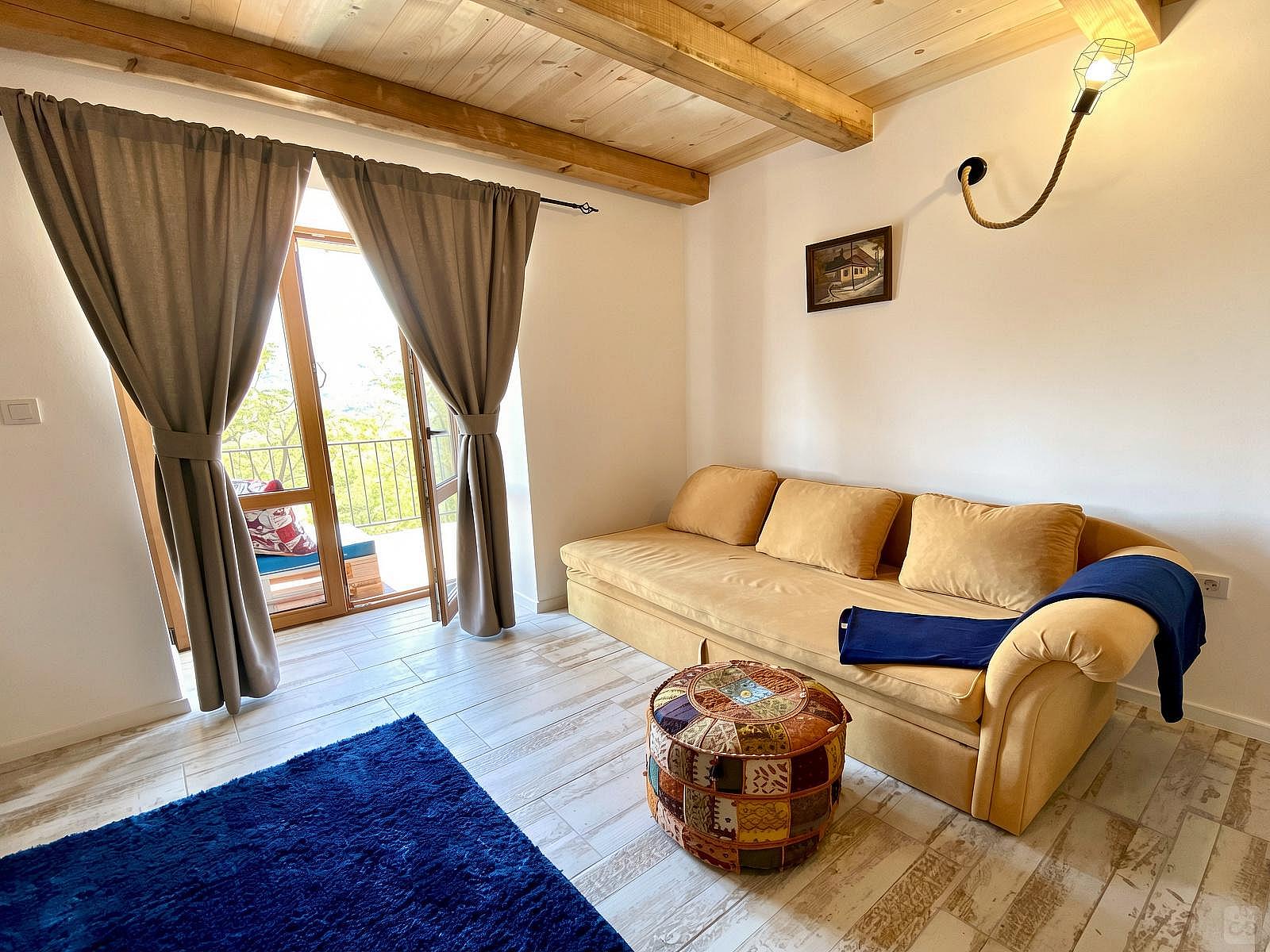 Njegos Room - 24