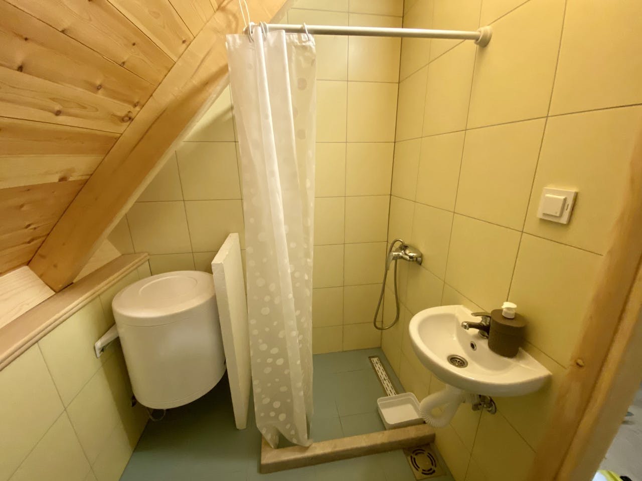 Golija Room - 17