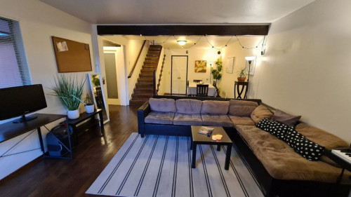 Traditional Stylish House w/ Workspaces + Outdoor Space + Meeting room  - Gallery -  5