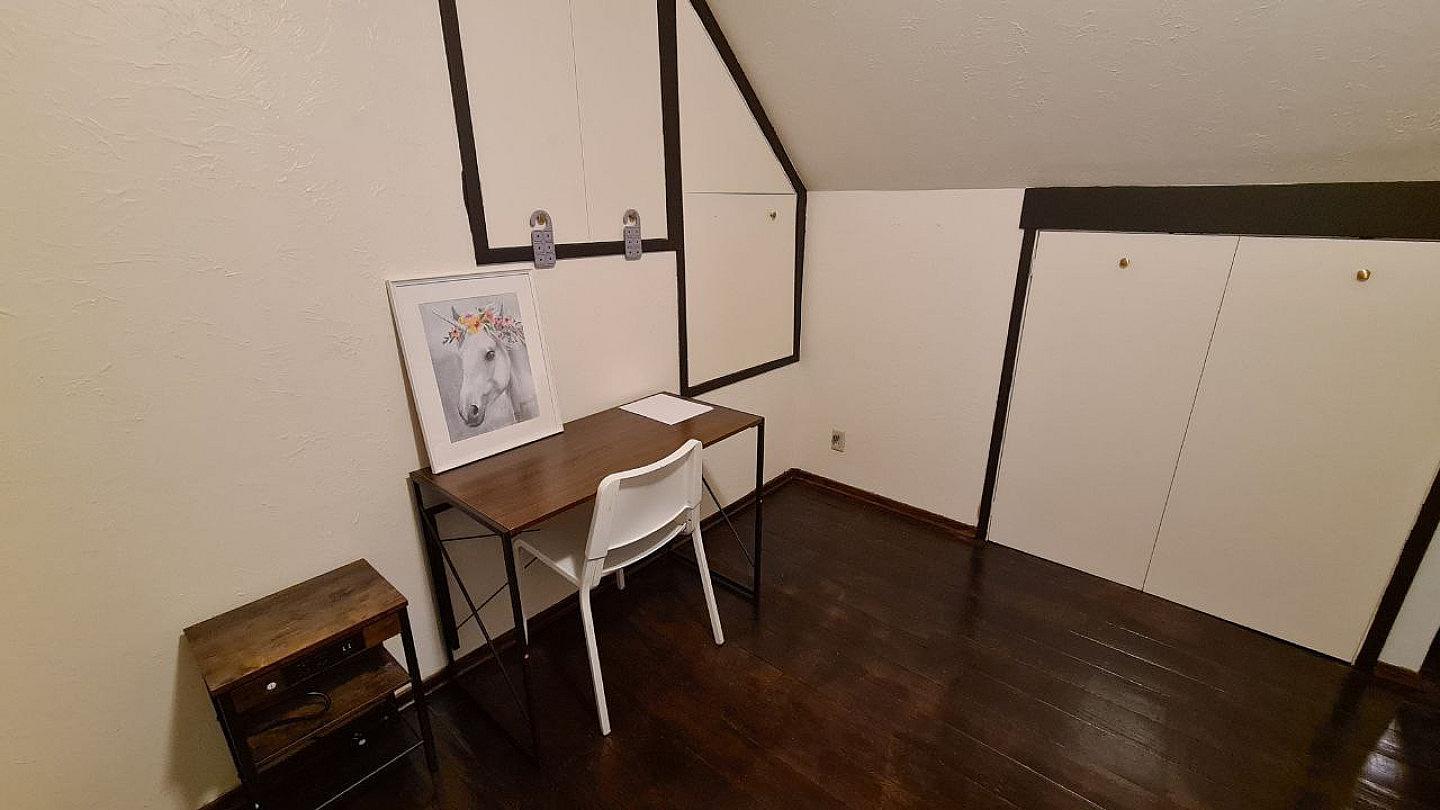  Bed In A 2-Bed Mixed Gender Room  -  Traditional Stylish House w/ Workspaces + Outdoor Space + Meeting room  - Gallery -  55