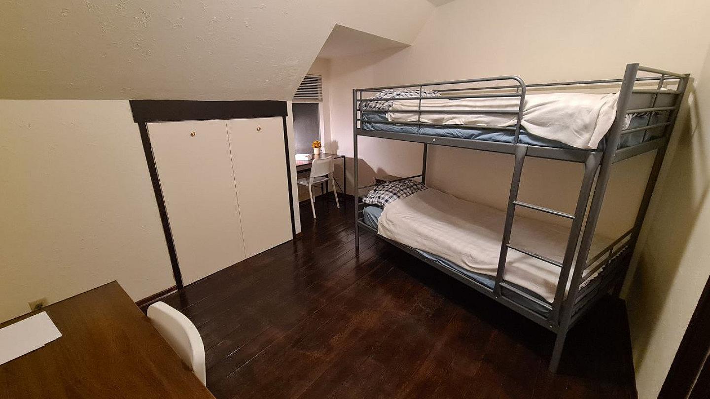 Bed In A 2-Bed Mixed Gender Room  -  Traditional Stylish House w/ Workspaces + Outdoor Space + Meeting room  - Gallery -  52