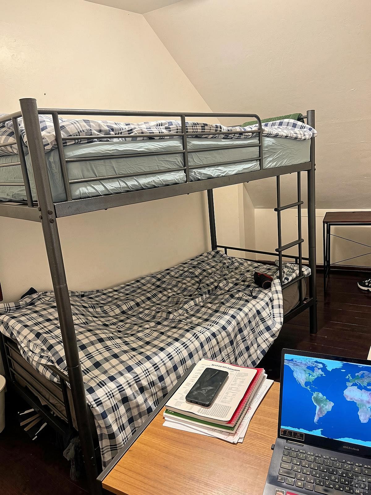 Bed In A 2-Bed Mixed Gender Room  -  Traditional Stylish House w/ Workspaces + Outdoor Space + Meeting room  - Gallery -  65