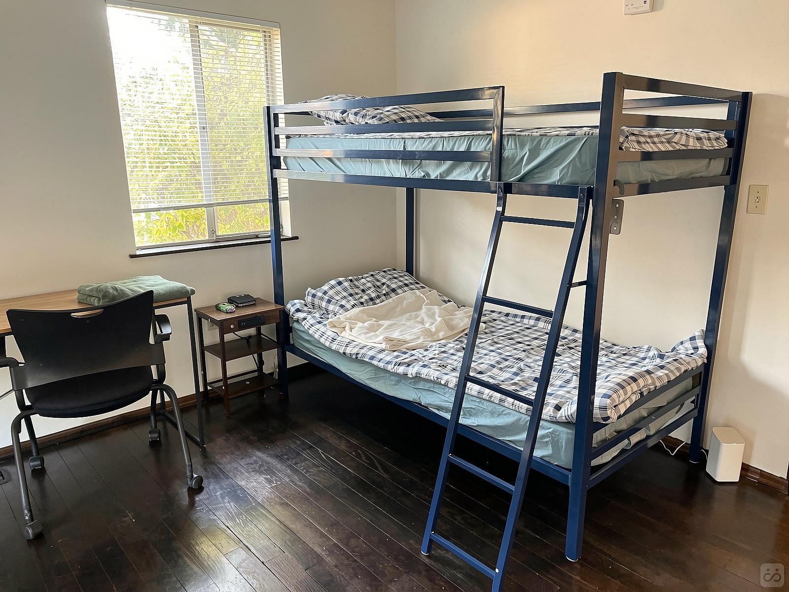  Bed In A 4-Bed Gender Separated Room  -  Traditional Stylish House w/ Workspaces + Outdoor Space + Meeting room  - Gallery -  24