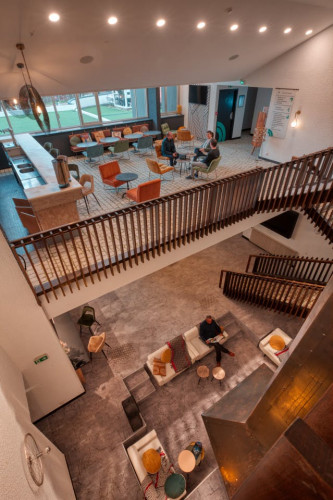 Amazing Stylish Complex w/ Terrace + Coworking