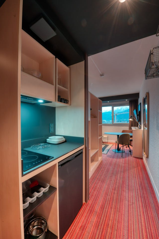  Flex Appart 28  -  Amazing Stylish Complex w/ Terrace + Coworking  - Gallery -  18