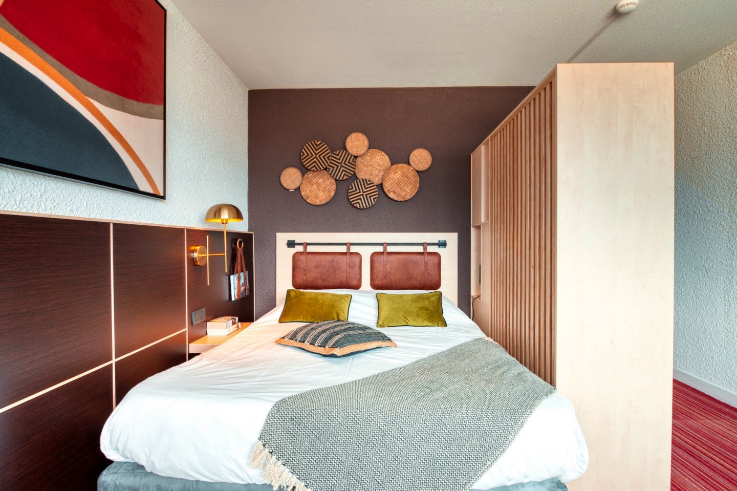  Flex Appart 28  -  Amazing Stylish Complex w/ Terrace + Coworking  - Gallery -  1