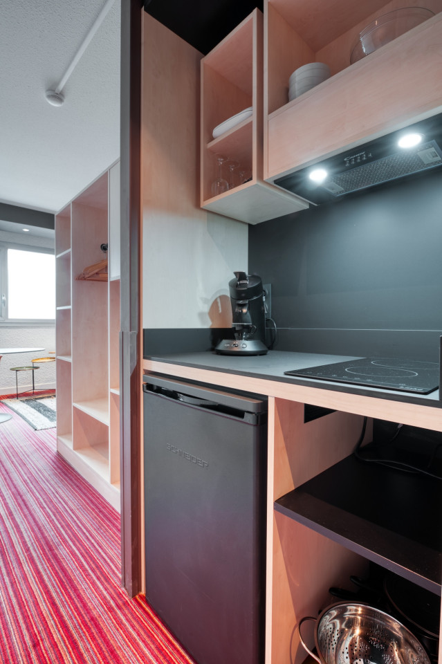  Flex Appart 28  -  Amazing Stylish Complex w/ Terrace + Coworking  - Gallery -  4
