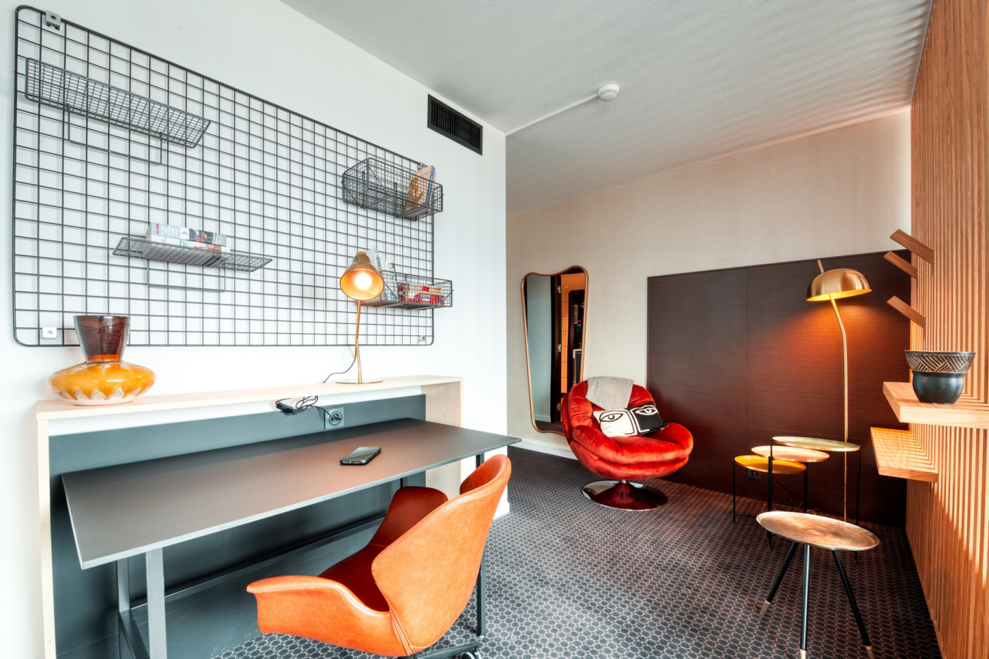  Big Flex 56  -  Amazing Stylish Complex w/ Terrace + Coworking  - Gallery -  6