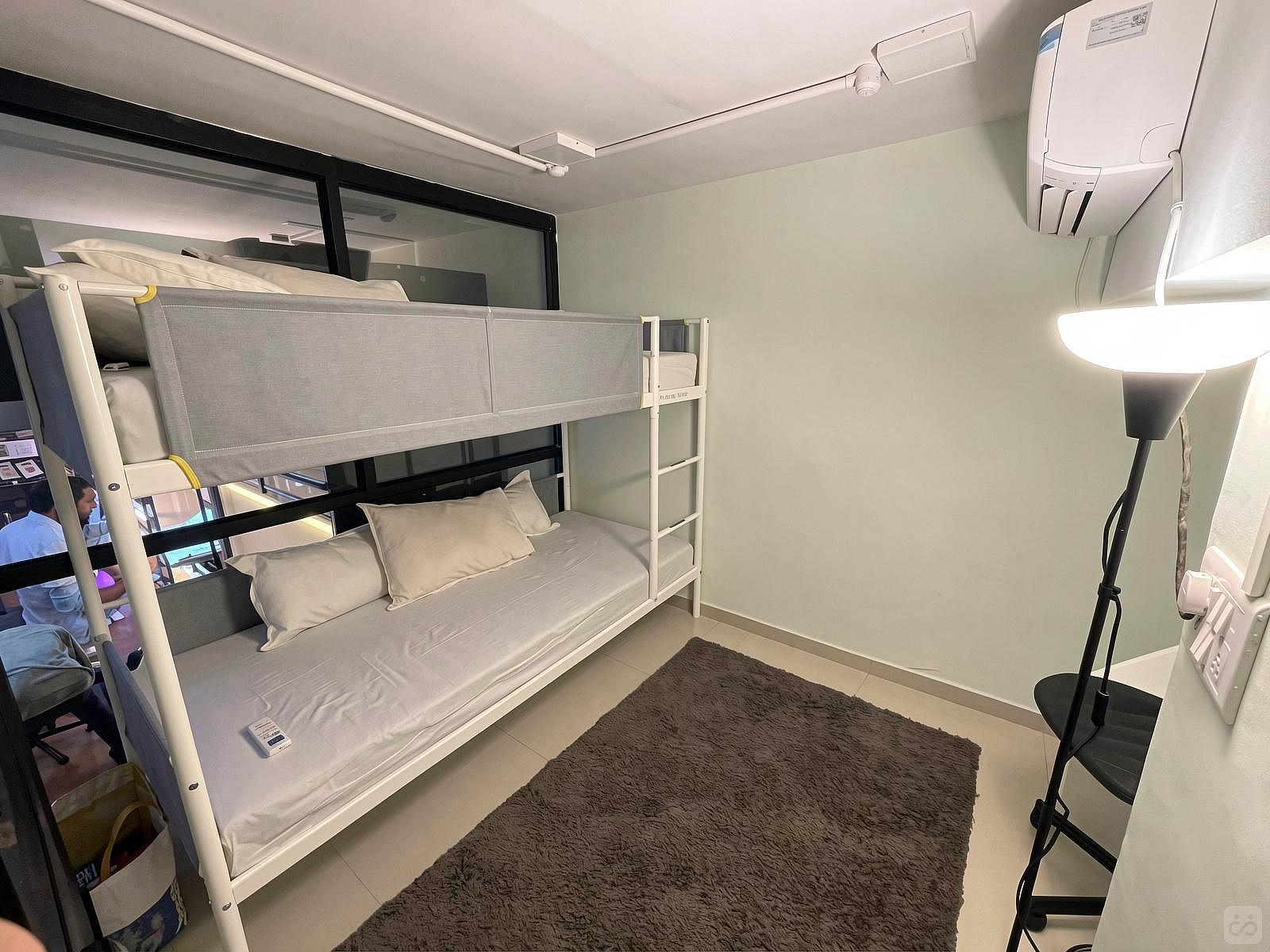  Super Premium Bunks-Upper  -  Bright Vibrant House w/ Outdoor Spaces  - Gallery -  13