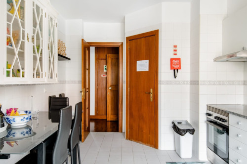 Pombal Home - Gallery - 74