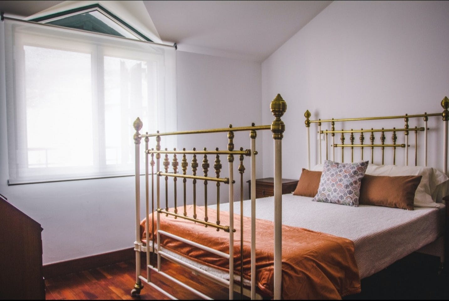  Private Room With Wc  -  Bright Apt. w/ Coworking + Terrace  - Gallery -  2