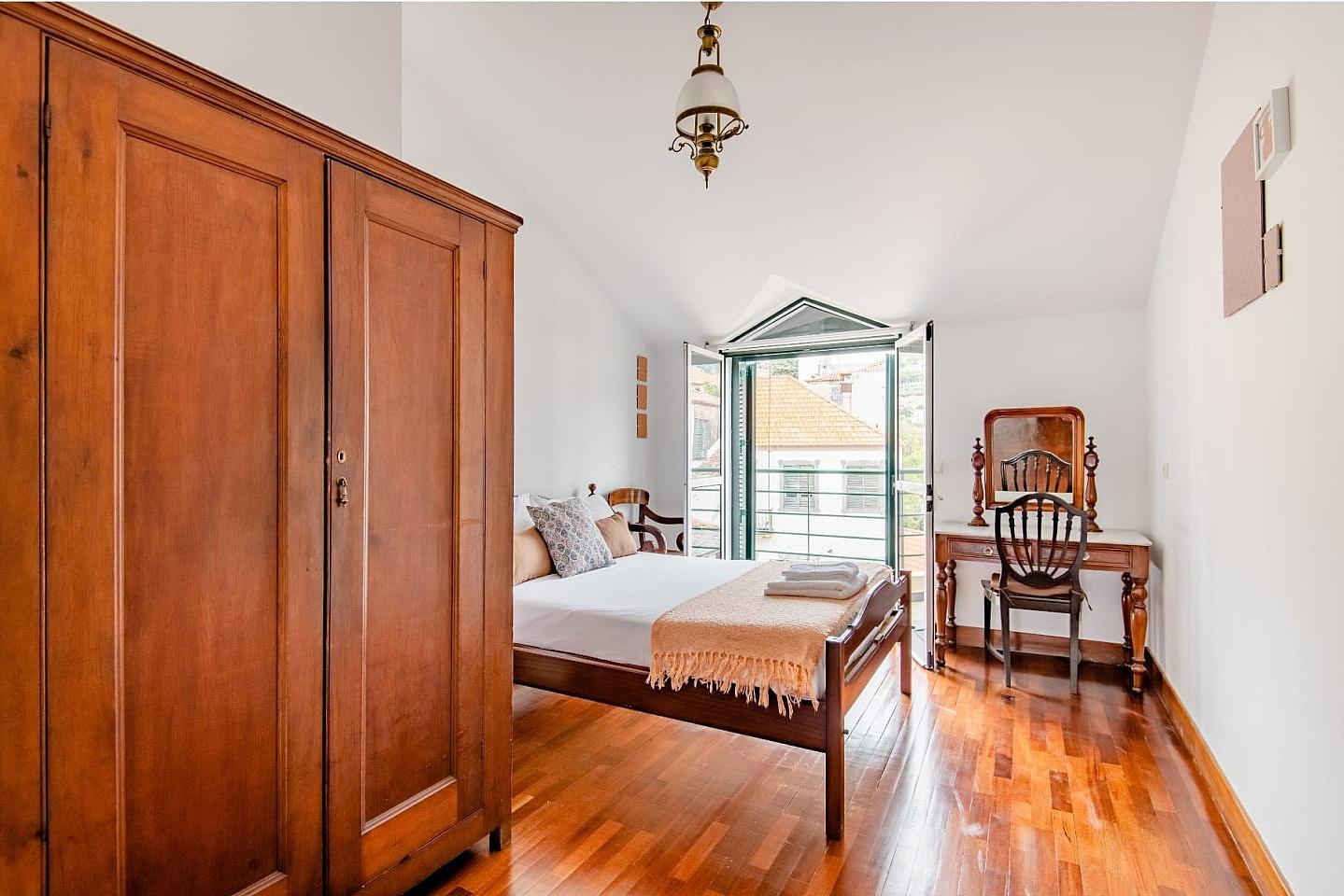  Private Room With Shared Wc  -  Bright Apt. w/ Coworking + Terrace  - Gallery -  22