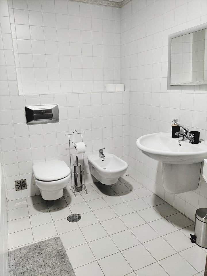  Private Room With Shared Wc  -  Bright Apt. w/ Coworking + Terrace  - Gallery -  24