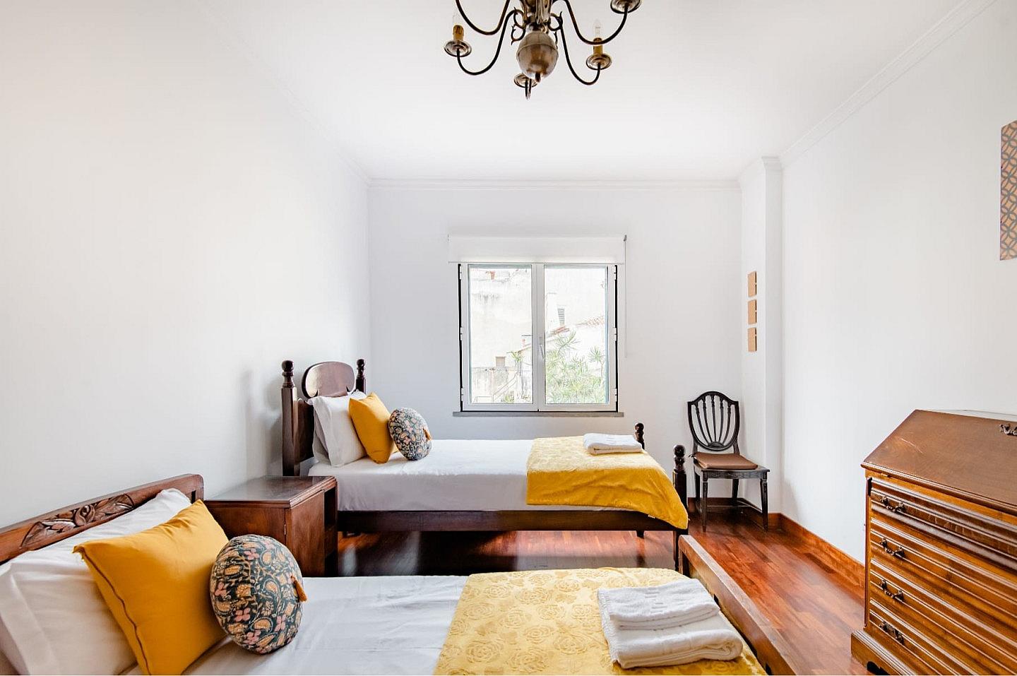  Private Room With Private Out-Suite Bathroom  -  Bright Apt. w/ Coworking + Terrace  - Gallery -  41