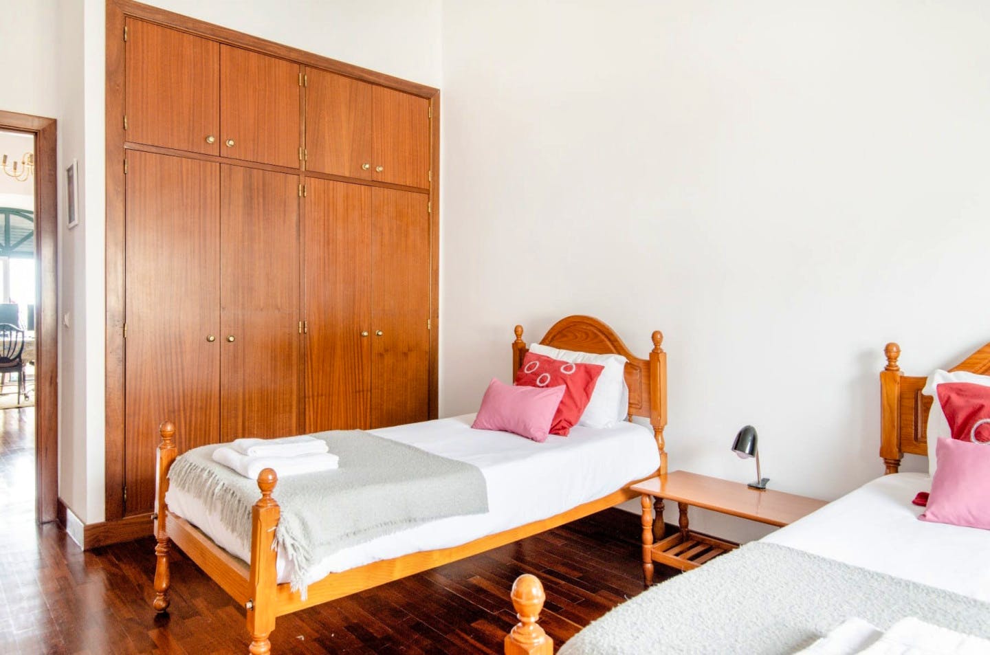  Private Room With Private Out-Suite Bathroom  -  Bright Apt. w/ Coworking + Terrace  - Gallery -  18