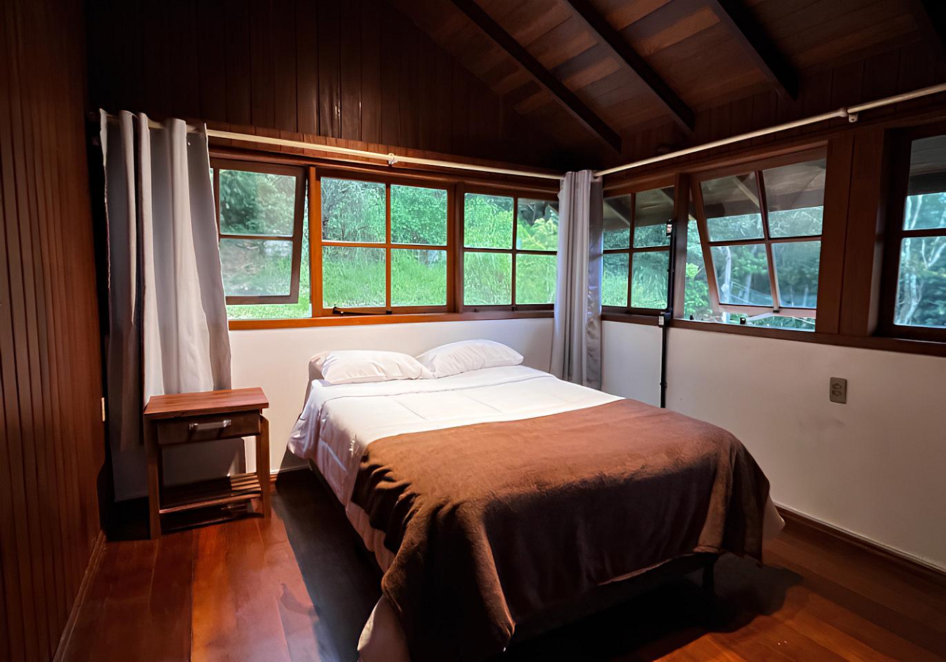  Double Room  -  Comfortable Vibrant House w/ Coworking + Outdoor Areas + River deck  - Gallery -  34