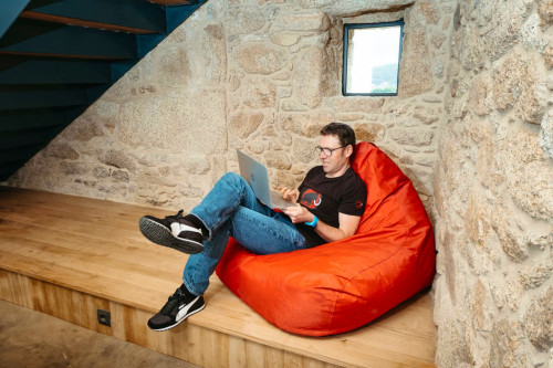 Stunning Rural House w/ Backyard + Terrace