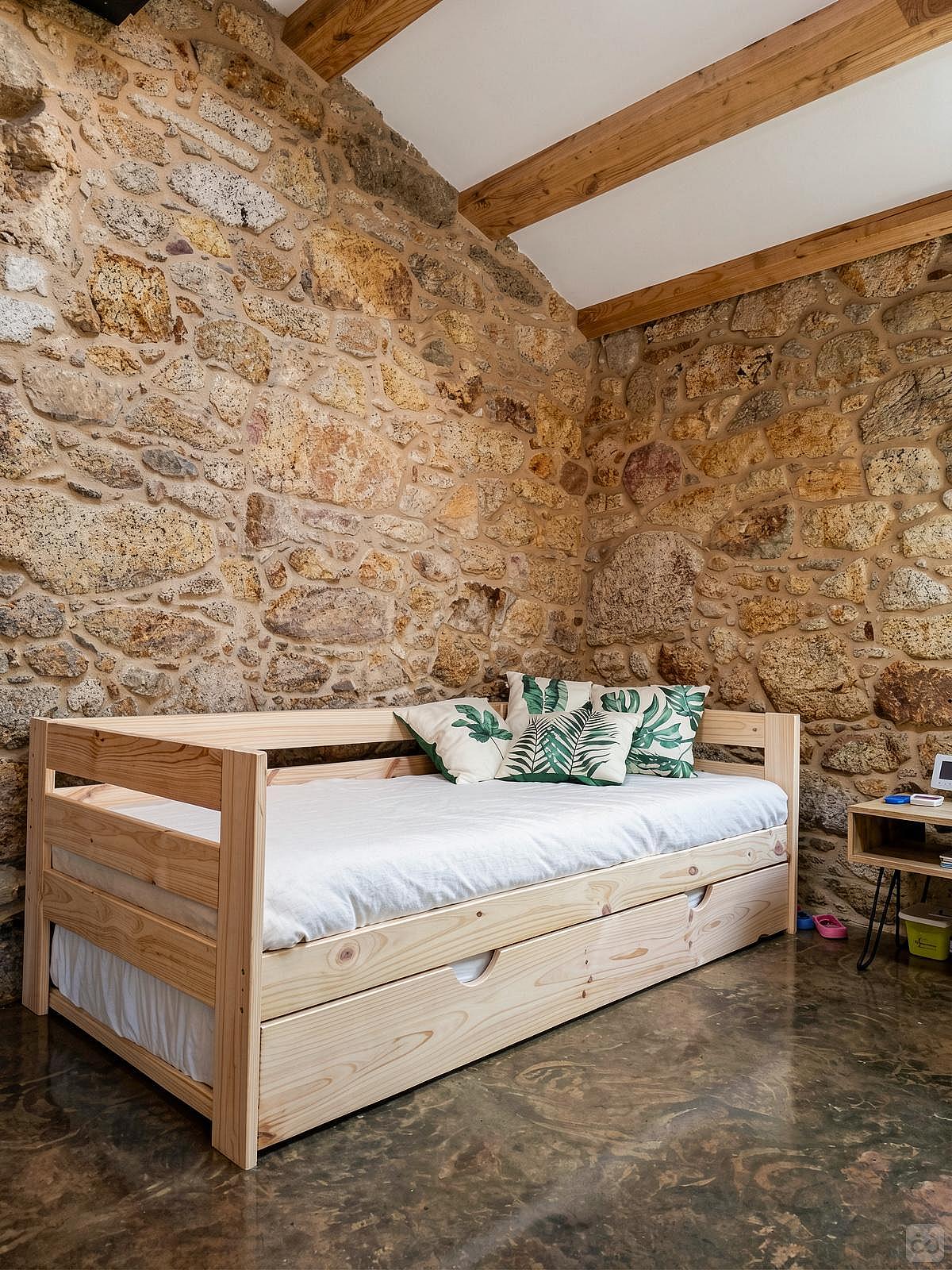  O Galiñeiro Room  -  Galicia Home  - Gallery -  61