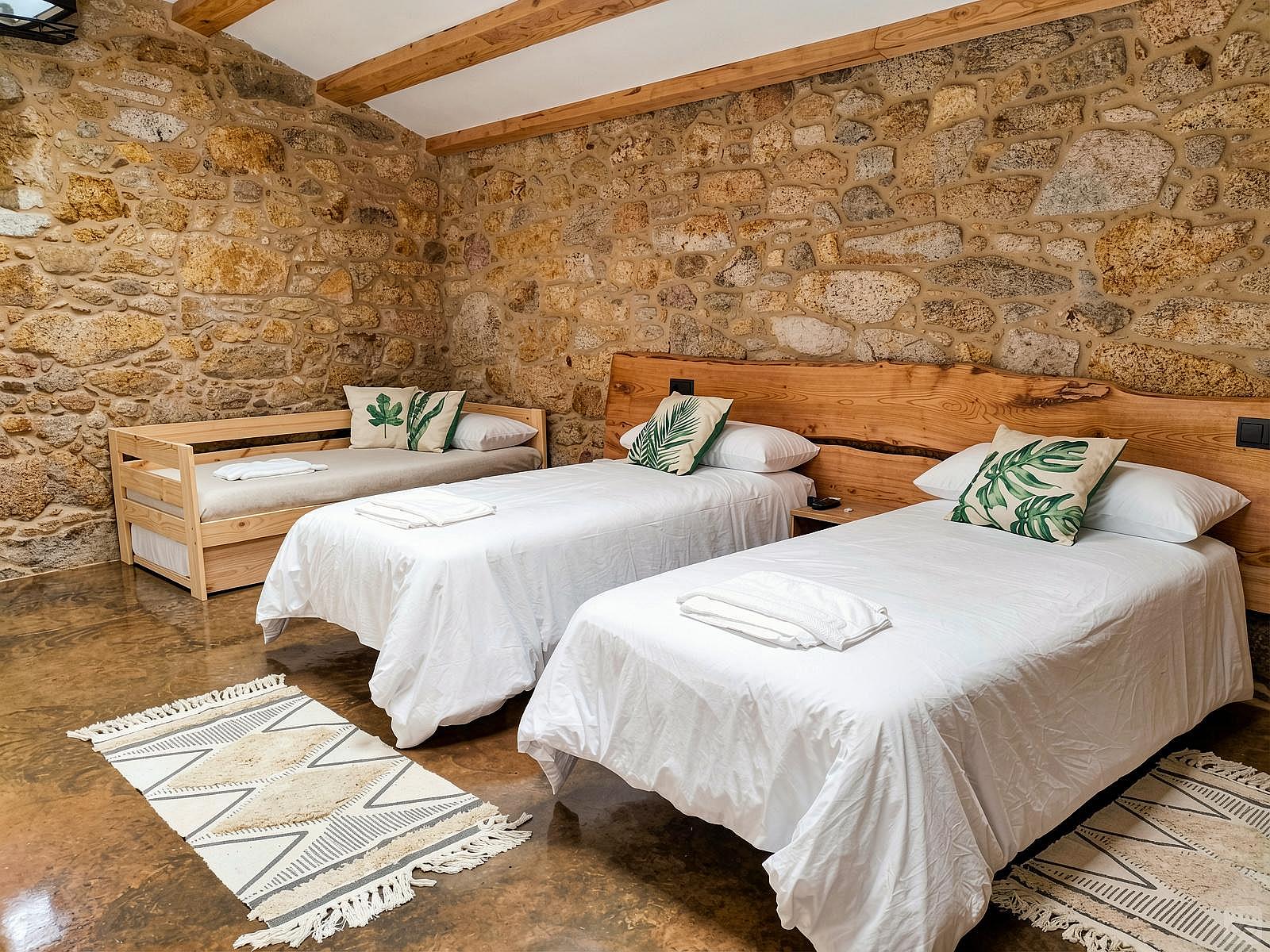  O Galiñeiro Room  -  Galicia Home  - Gallery -  63