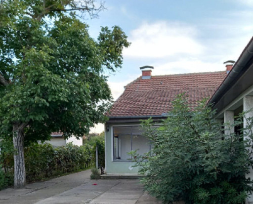 Quiet Country House w/ Coworking + Terrace  - Gallery -  5
