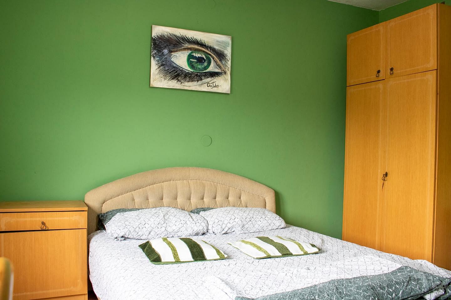 Green Room - 3
