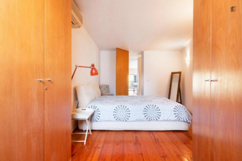 Trendy apartment with terrace in Príncipe Real