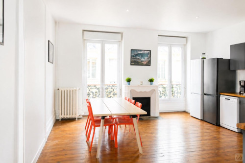 Vital Carles Home - Gallery - 2