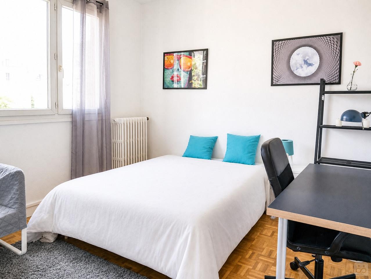 Large Cosy Room - 15m² - TO8 - 4