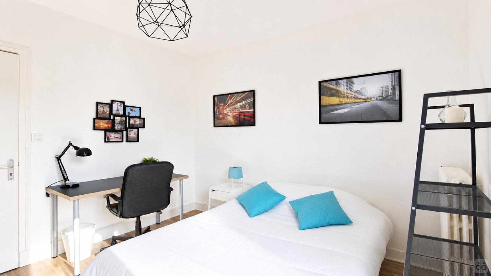 Very Luminous Room - 12m² - TO7 - 6
