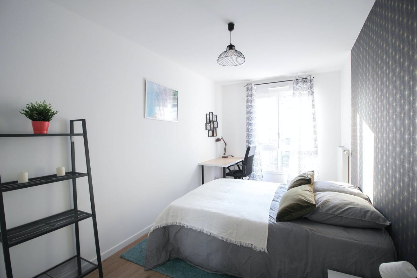 Spacious And Bright Room - 14m² - CL11 - Cozy Stylish Apt. - Gallery - 14