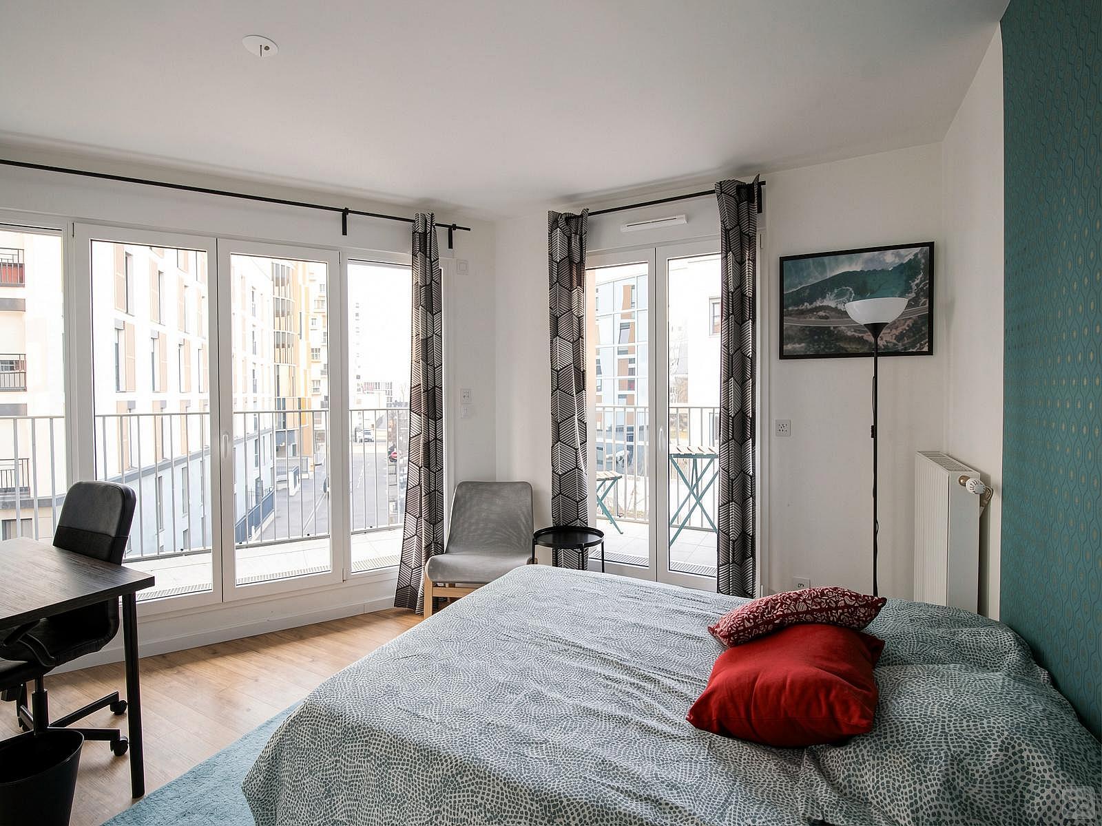 Bright And Quiet Room - 13m² - CL9 - Cozy Stylish Apt. - Gallery - 4