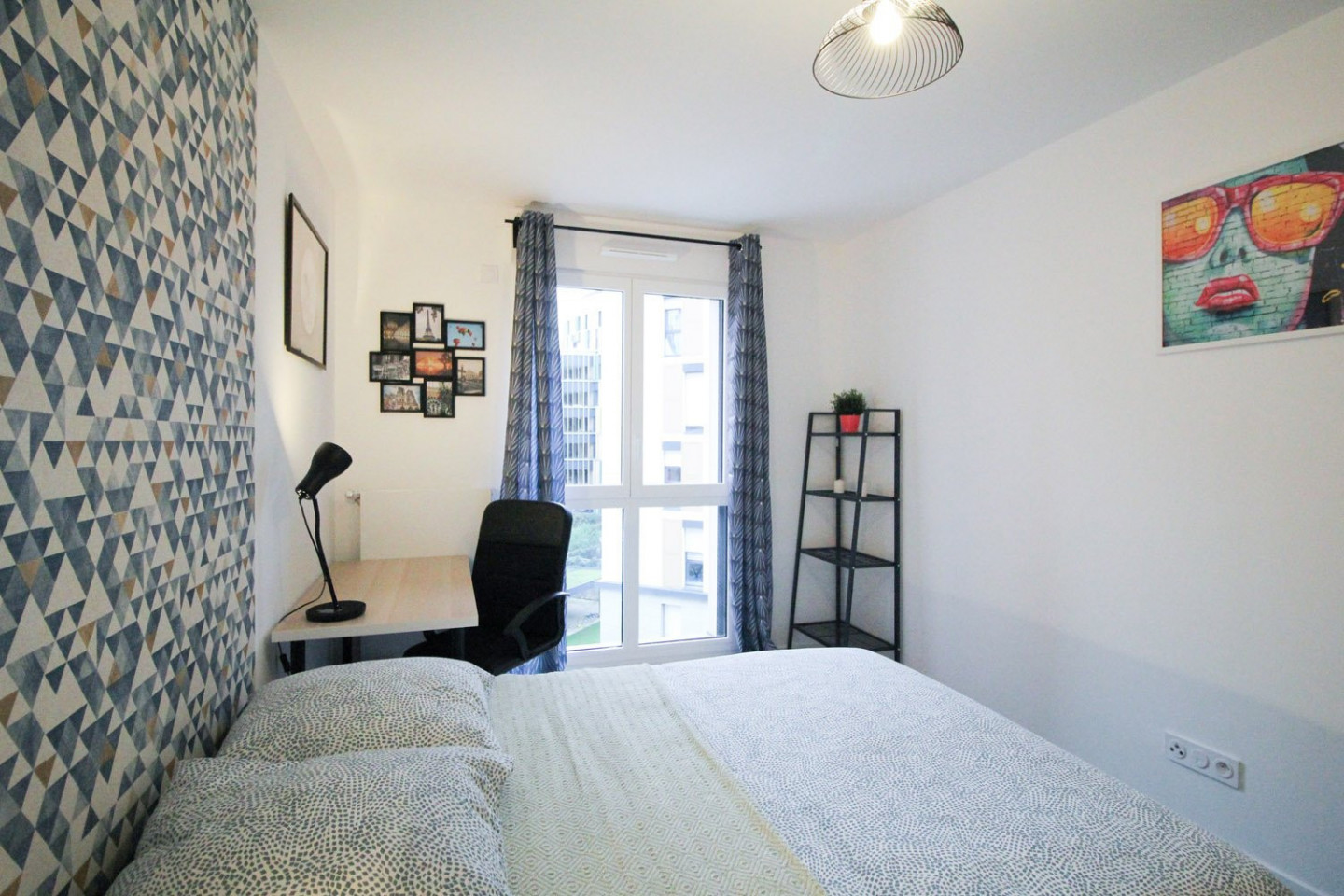  Spacious And Luminous Room - 15m² - CL16  -  Lovely Elegant Apt.  - Gallery -  10