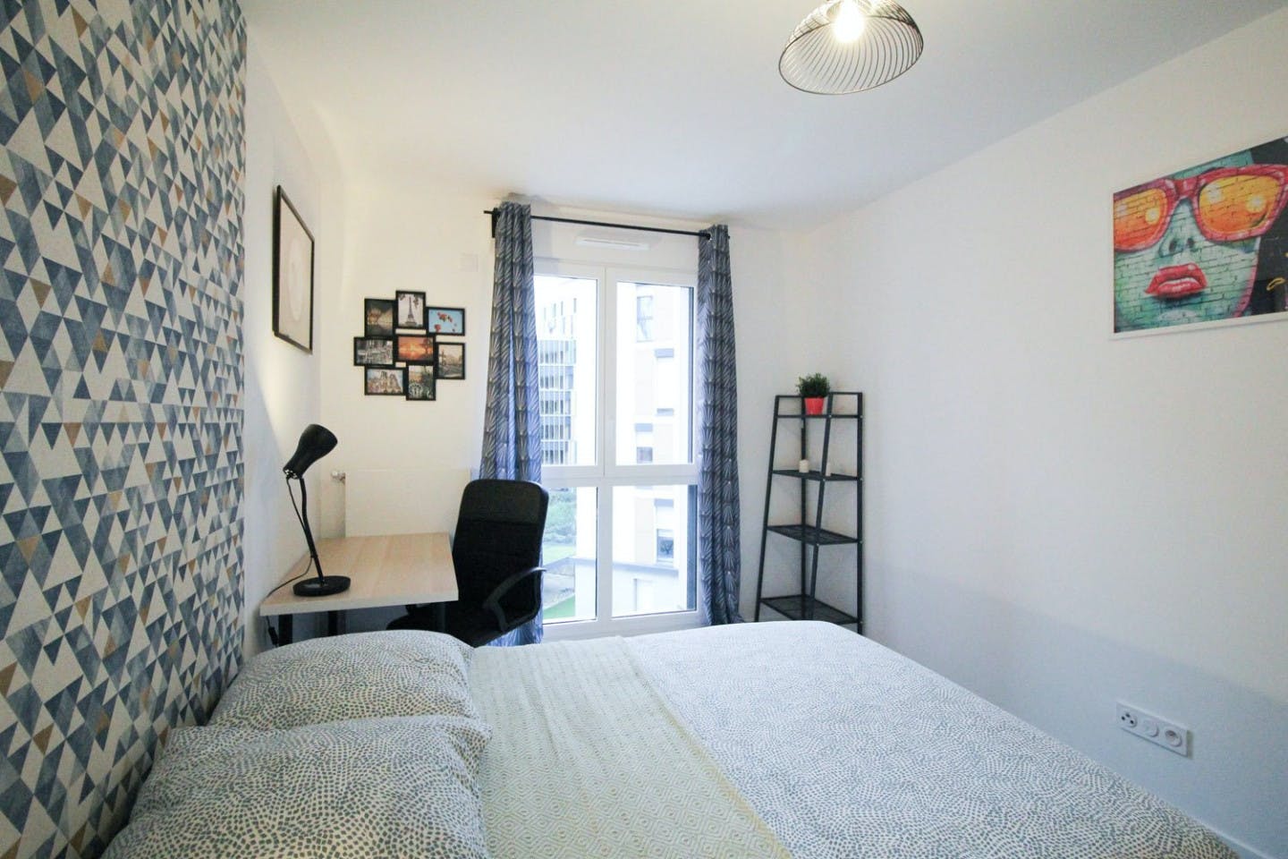 Spacious And Luminous Room - 15m² - CL16 - Lovely Elegant Apt. - Gallery - 2