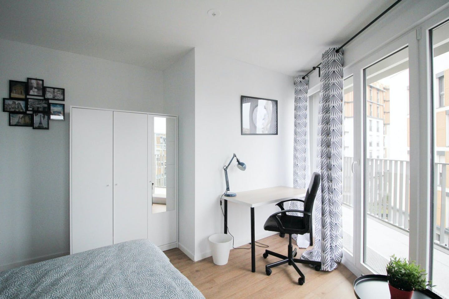 Bright And Calm Room - 13m² - CL13 - Lovely Elegant Apt. - Gallery - 13
