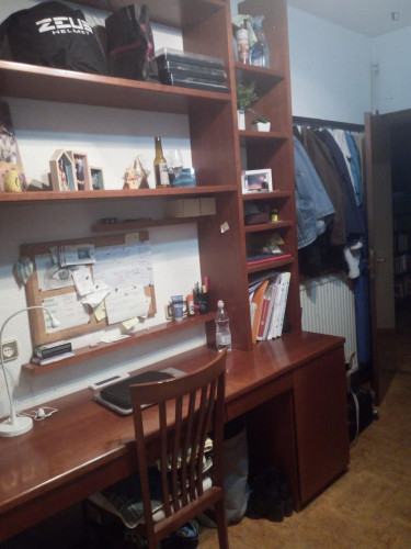 Suitable bunk bedroom in a homely flat, near Universitat Politècnica de Catalunya  - Gallery -  5
