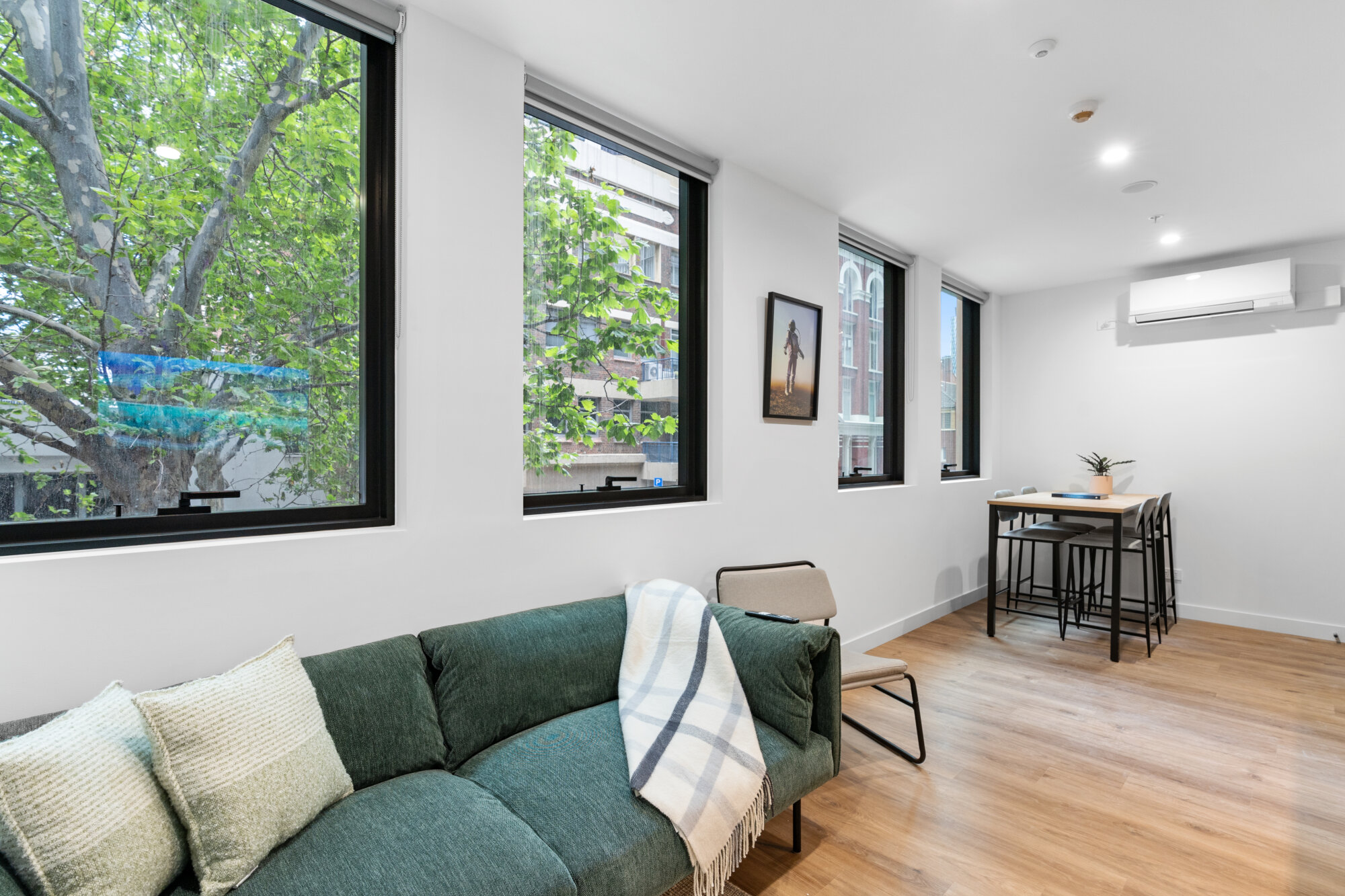  Four Bedroom Apartment - Single  -  The Switch Melbourne Victoria Market  - Gallery -  1