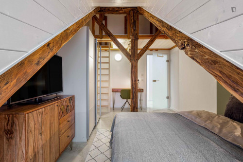 Cosy double bedroom in Altstadt-Lehel