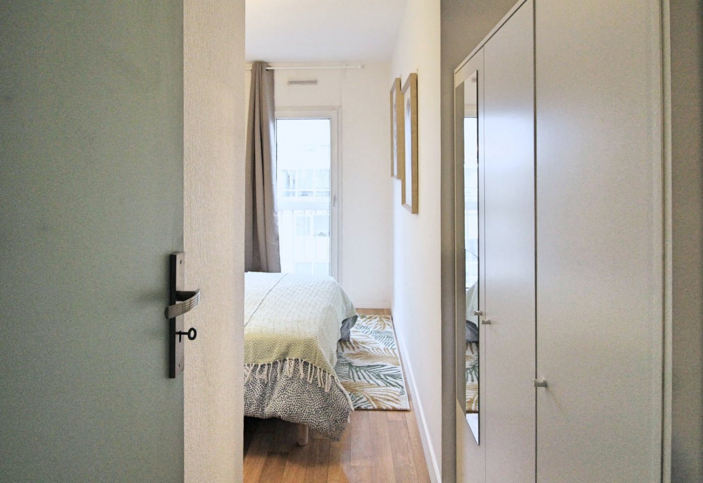 Nice And Welcoming Room - 10m² - LV12 - Duplex with 4 bedrooms in the center of Levallois-Perret Home - Gallery - 20