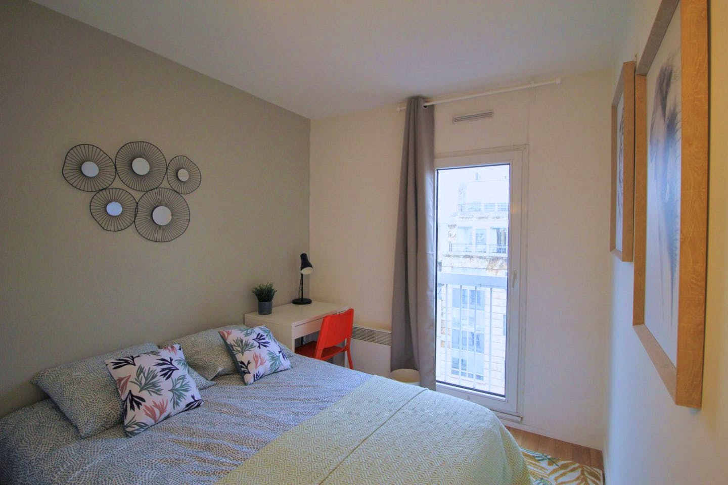 Nice And Welcoming Room - 10m² - LV12 - Duplex with 4 bedrooms in the center of Levallois-Perret Home - Gallery - 18